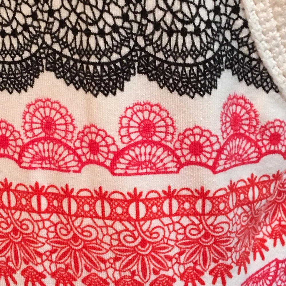 Aubergene • Classy Knit Tank - Picture 5 of 7
